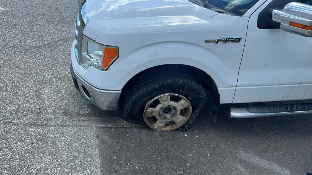 emergency-tyre-change1